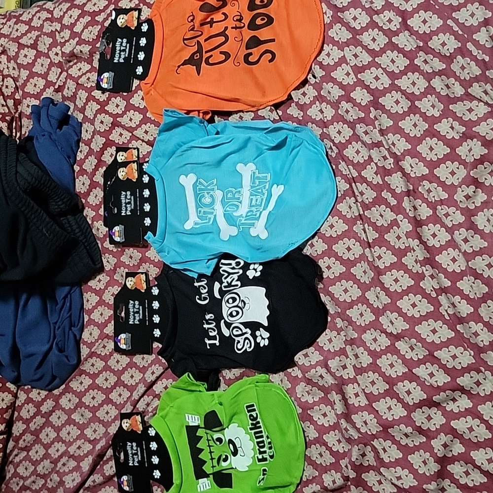 Halloween Novelty Pet Tee Medium see pictures